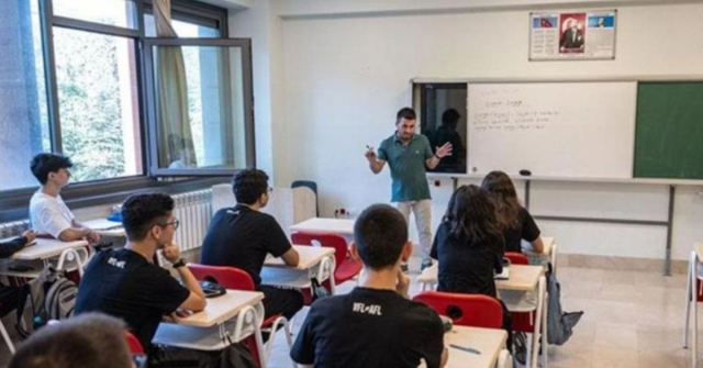 2025-2026 ücretli öğretmenlik başvuruları ne zaman, nasıl yapılır? 2025-2026 ücretli öğretmenlik başvuruları ne zaman, nasıl yapılır?