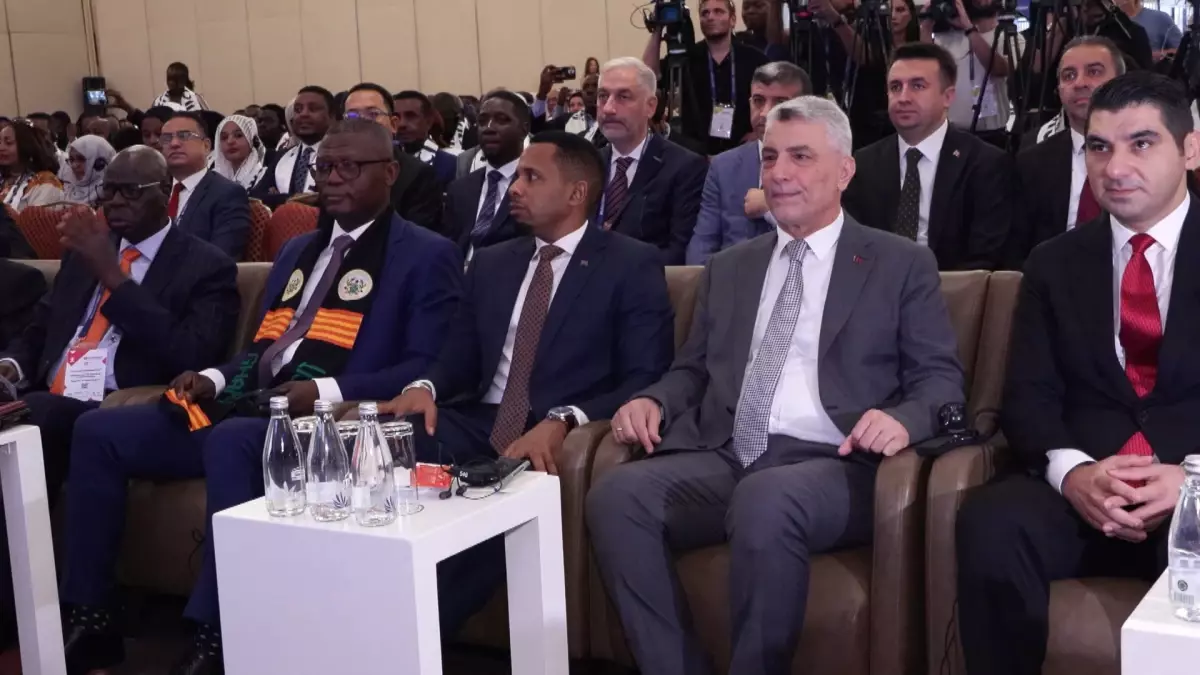 Ticaret Bakanı Bolat, WCI Forumu'nda Türkiye-Afrika Ticaretini Değerlendirdi