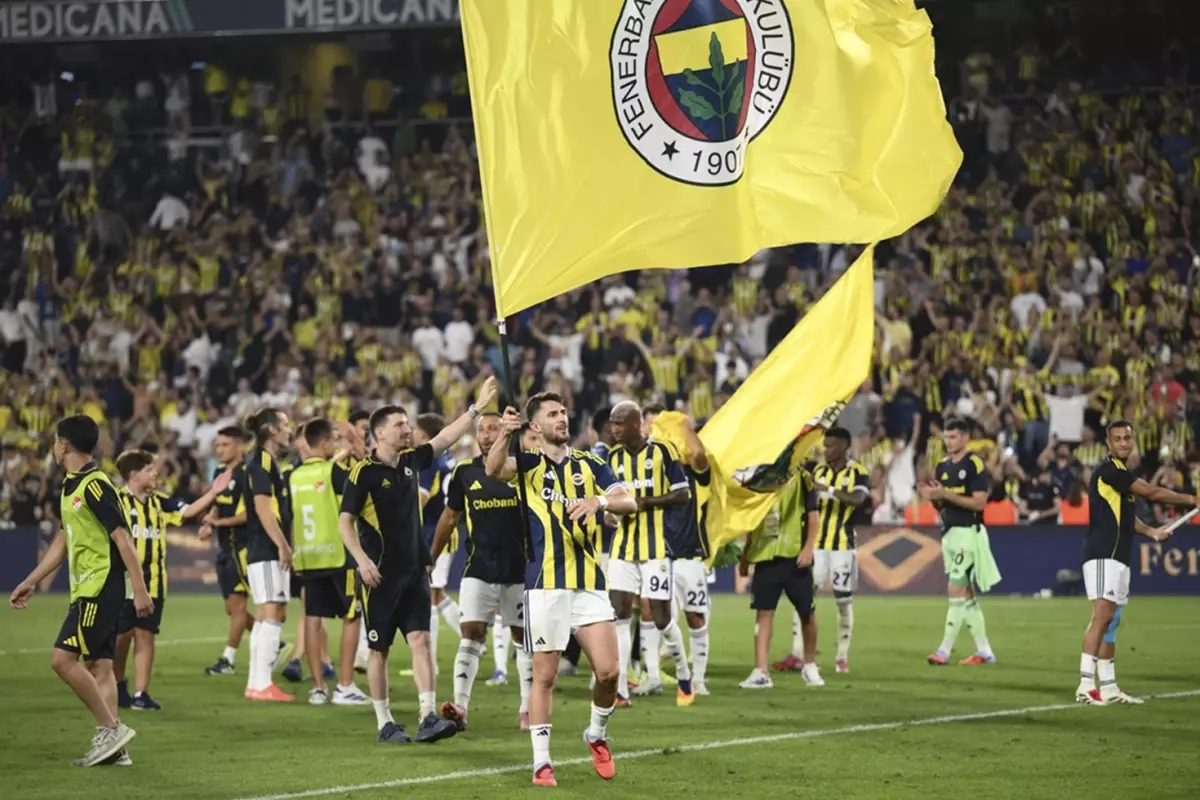 Fenerbahçe'nin play-off'taki rakibi Benfica oldu