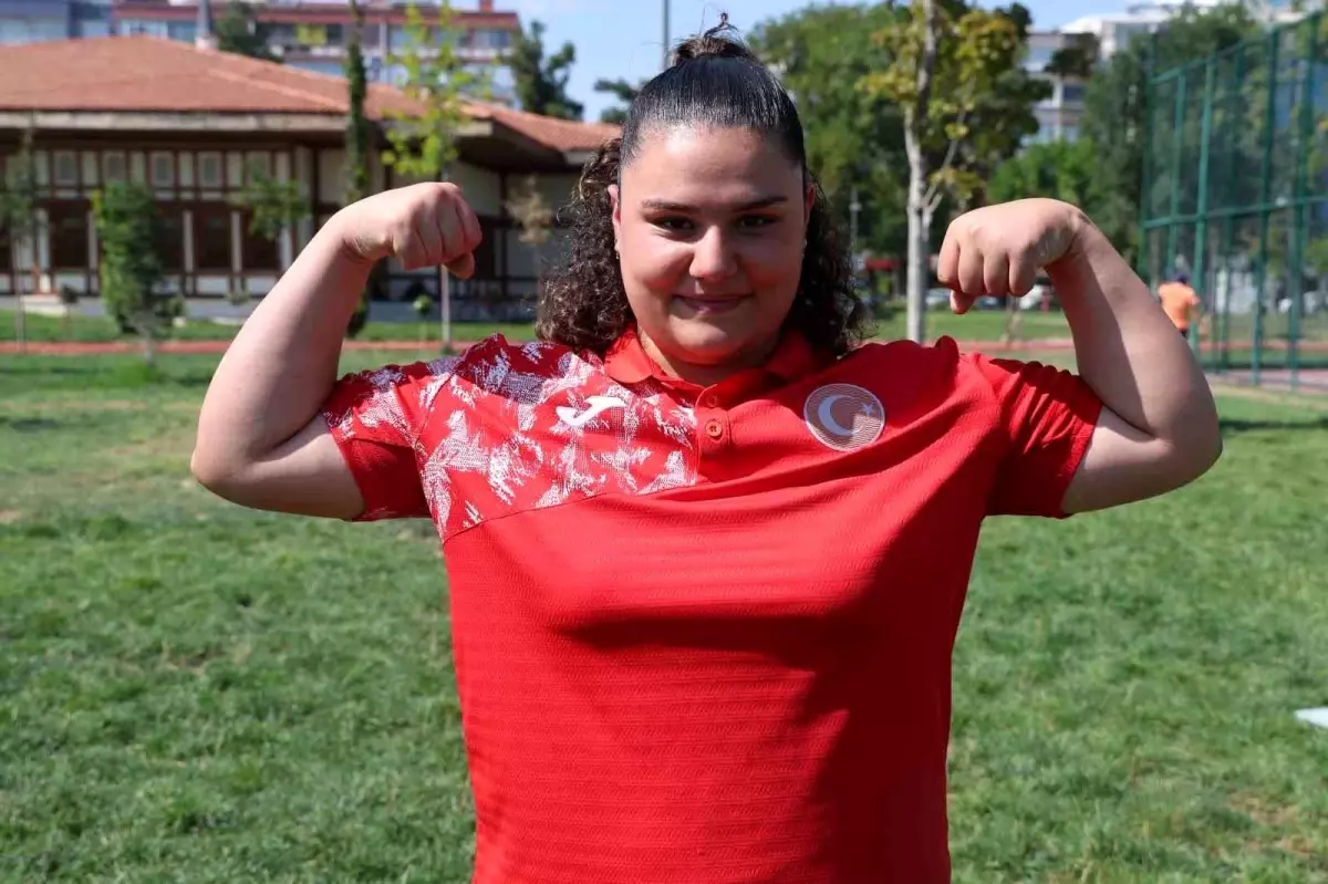 Sudenaz Yılmaz, Avrupa Halter Şampiyonu Oldu