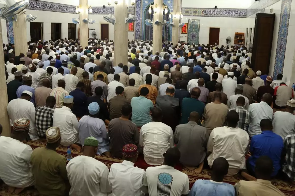 Nijerya'da camide namaz kılanlara silahlı saldırı! 1 kişi öldü, çok sayıda kişi kaçırıldı