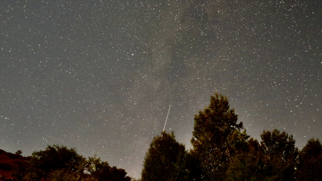 perseid meteor yagmuru turkiye semalarinda 18941529 5042 m