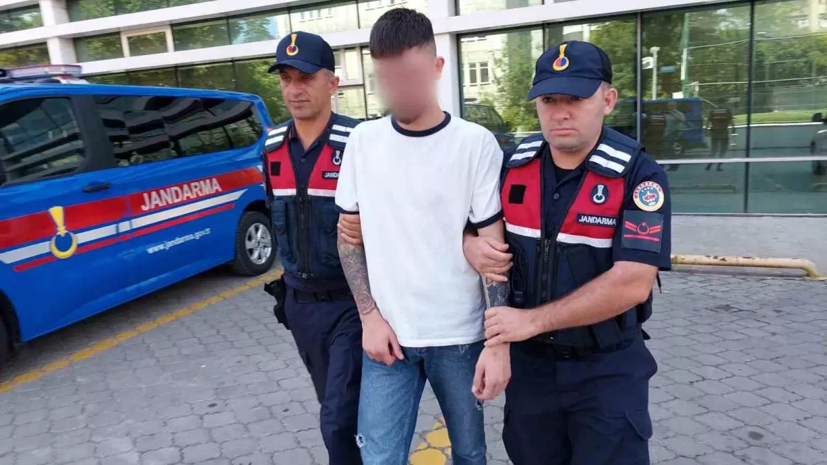 Samsun'da 17 Yaşındaki Çocuk Uyuşturucu ile Yakalandı