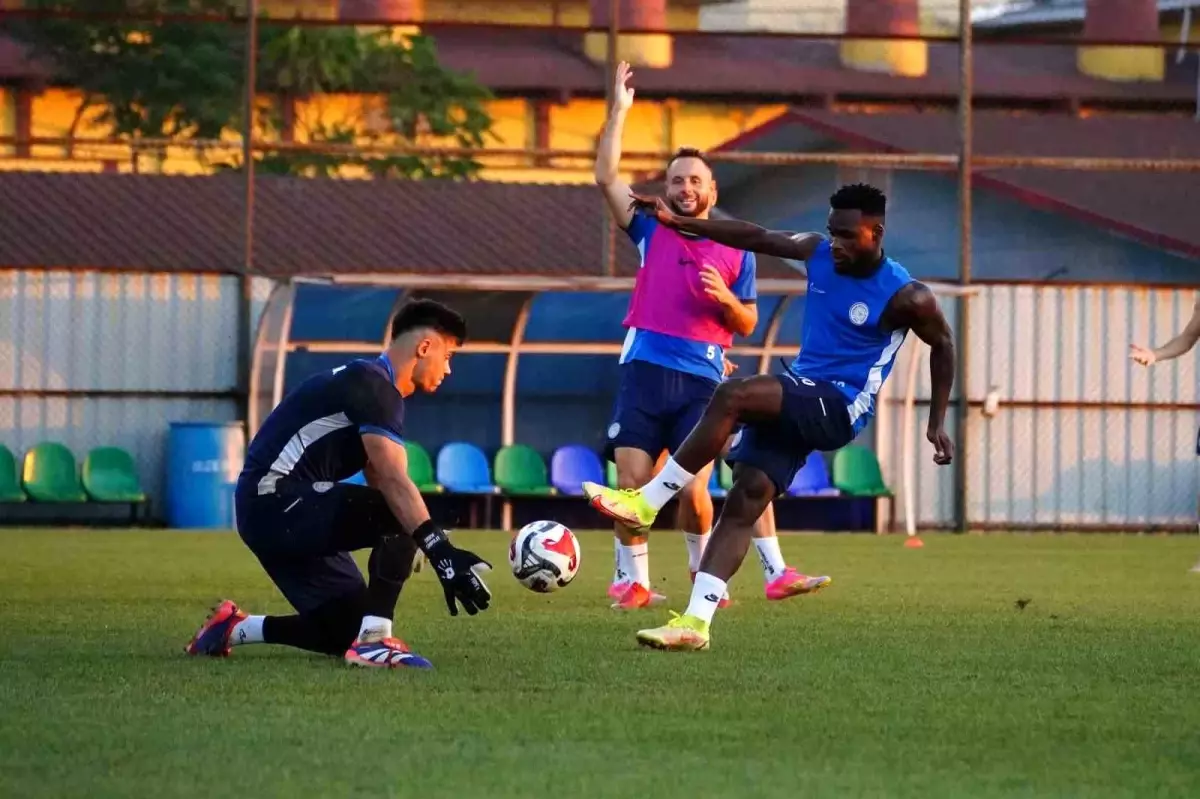 Çaykur Rizespor, Alanyaspor Maçı İçin Hazırlıklarını Sürdürüyor