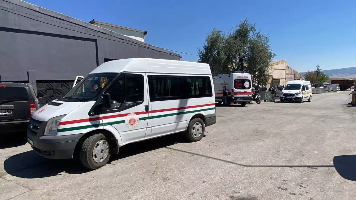 Çorum'da yağ tankına düşen anne ve oğlu hayatını kaybetti