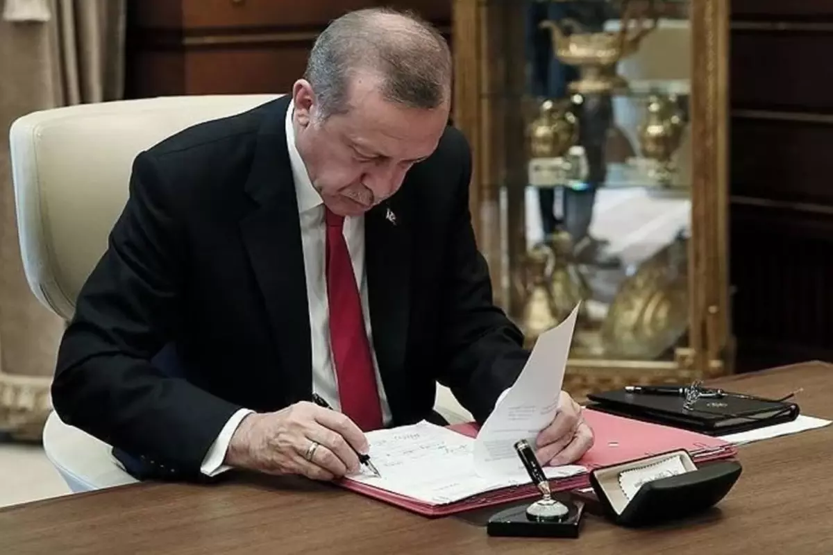 Erdoğan imzaladı, TSK'da 185 üst rütbelinin yeri değişti