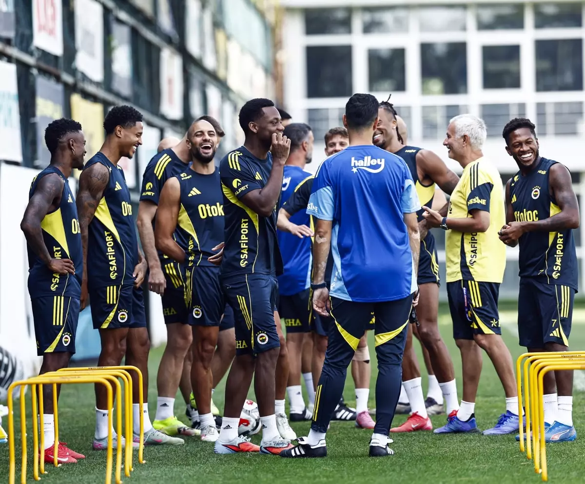 Fenerbahçe Göztepe Maçına Hazırlanıyor