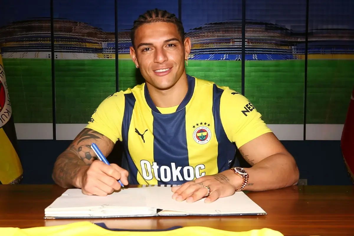 Fenerbahçe'ye piyango! Diego Carlos, Neymar'ın takım arkadaşı oluyor
