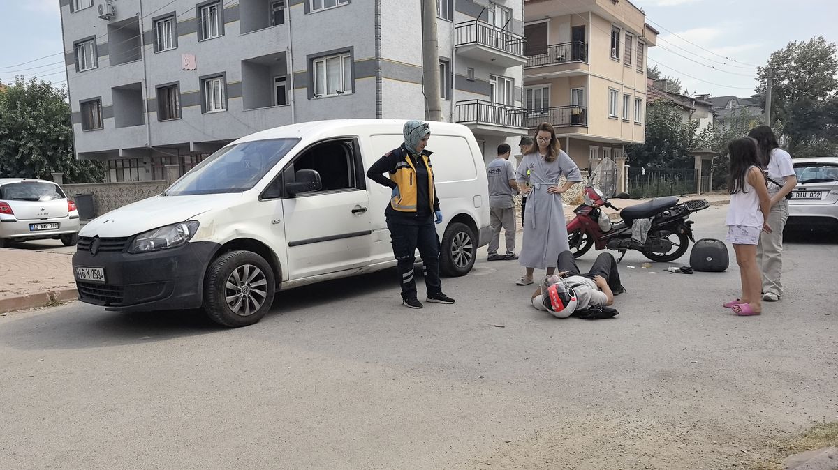 İnegöl'de Motosiklet Kazası: Sürücü Yaralandı