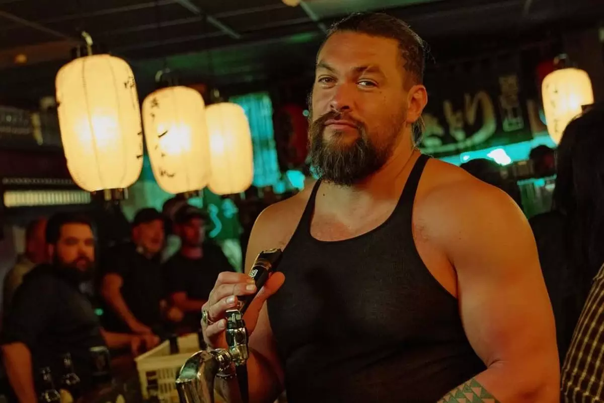 Hawaii'de sörf faciası: Jason Momoa hayatta kalma mücadelesini anlattı