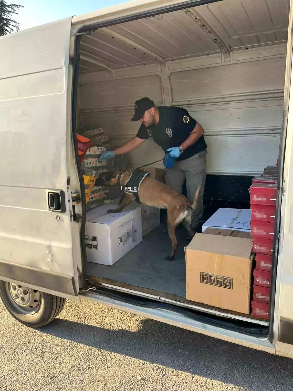 Konya'da Uyuşturucu Operasyonu: 315 Araç ve 1192 Şahıs Kontrol Edildi