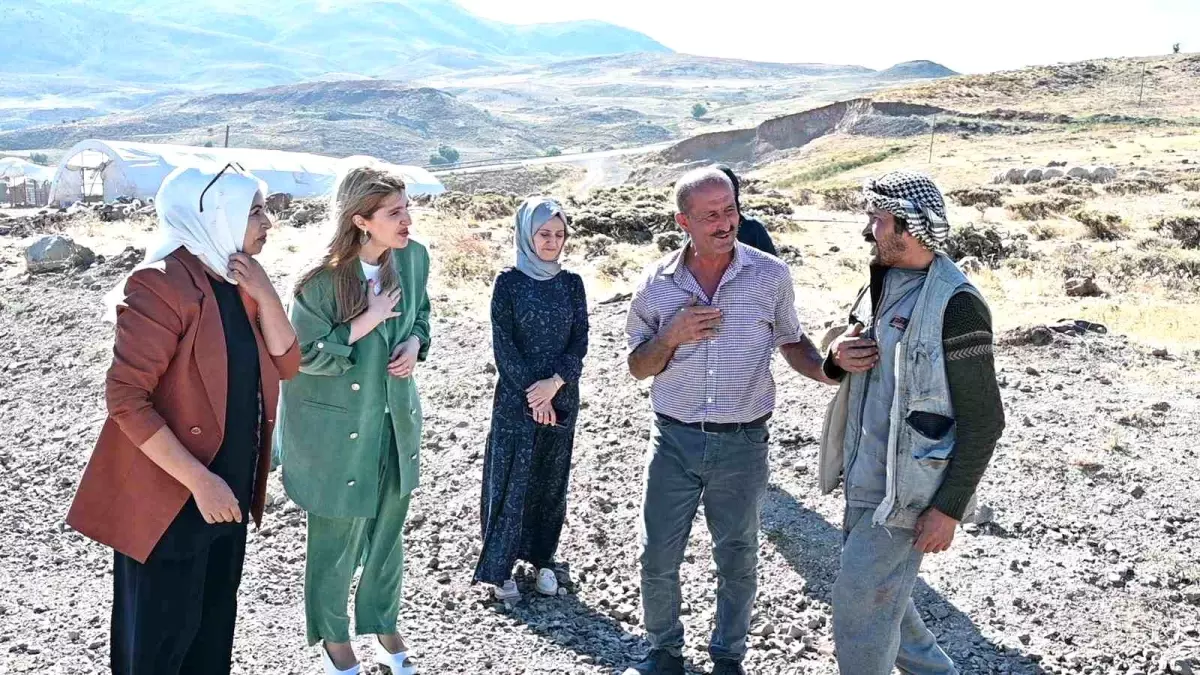 Milletvekili Ölmeztoprak, Sarıçiçek Yaylası'nda Hayvancılığın Önemine Dikkat Çekti