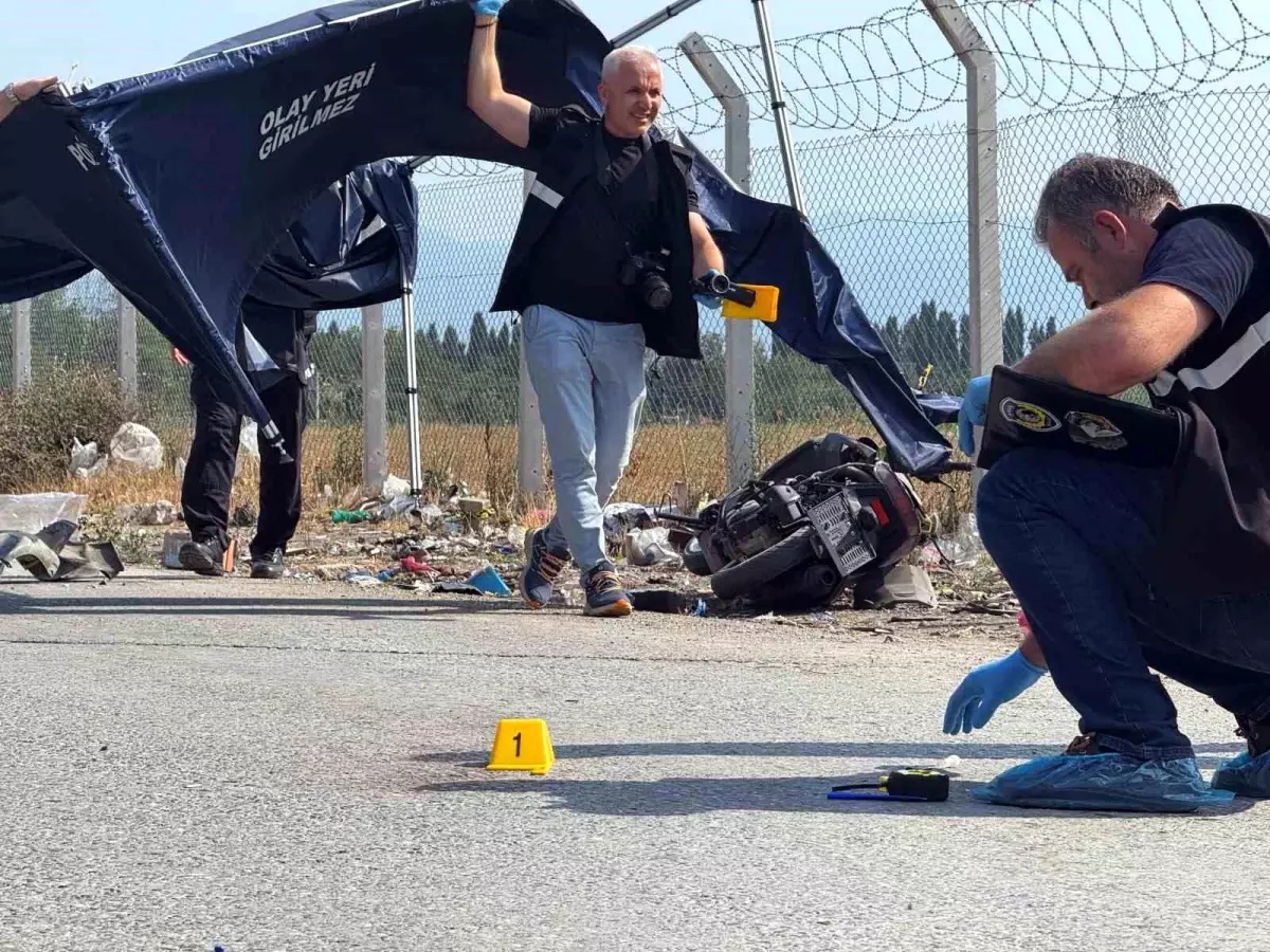 Sakarya'da Motosiklet Kazası: 1 Ölü, Uyuşturucu Ele Geçirildi