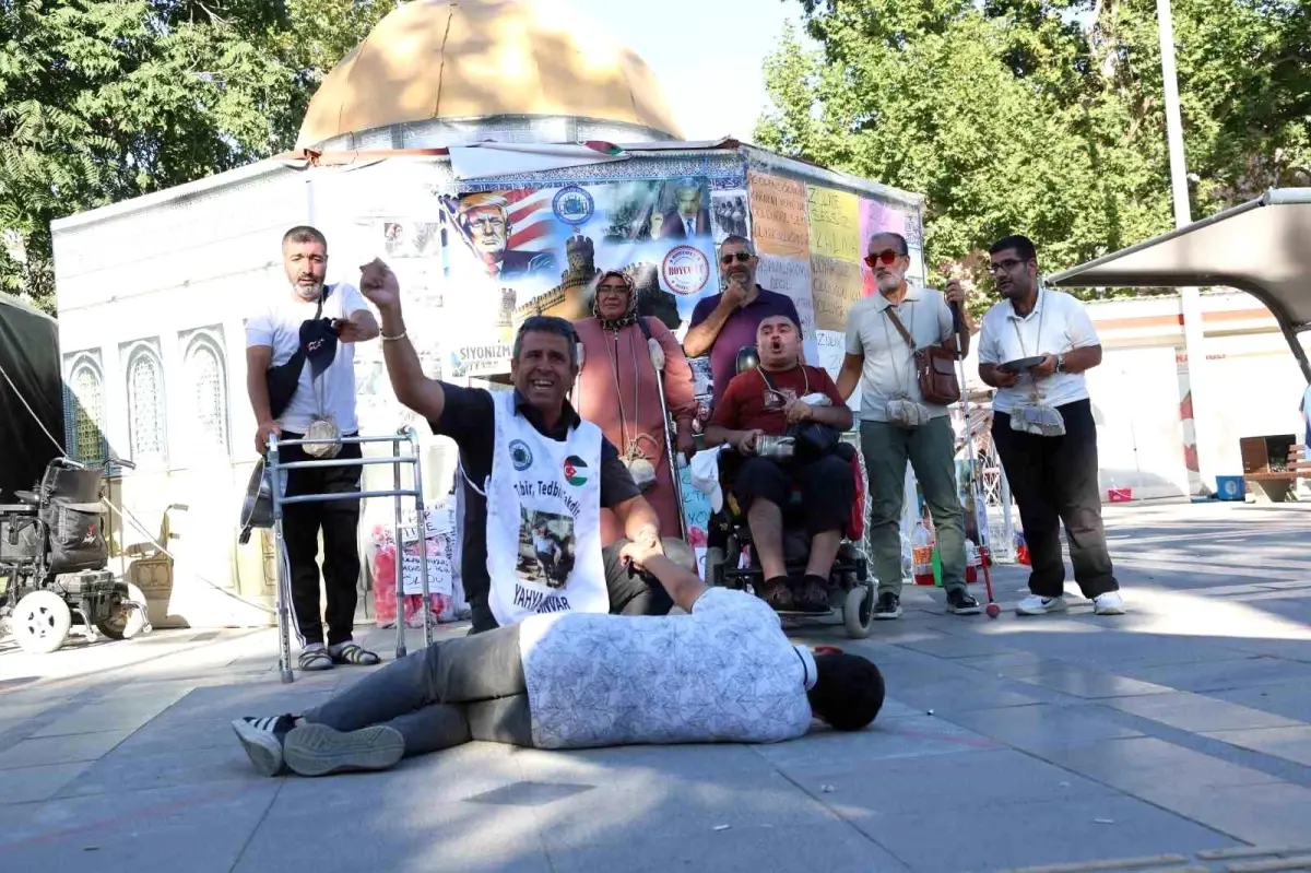 Elazığ'da Gazze'deki Zulme Dikkat Çeken Farkındalık Etkinliği