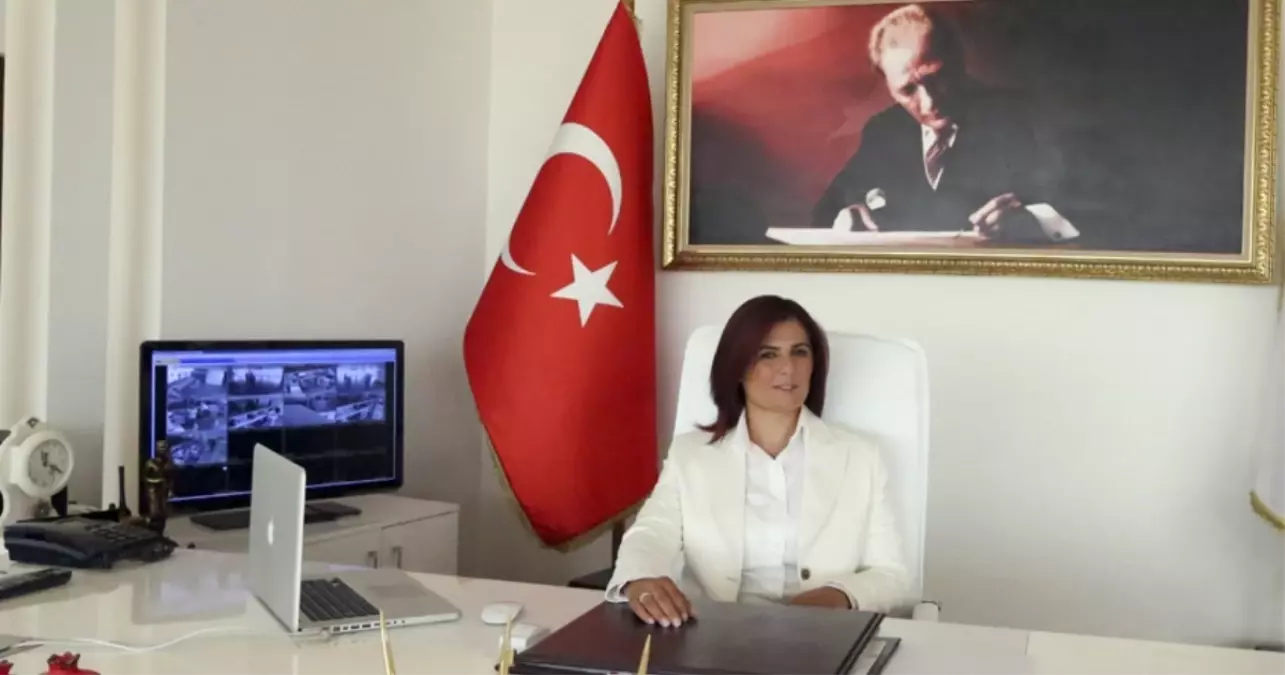 Özlem Çerçioğlu AK Parti'ye mi geçti?