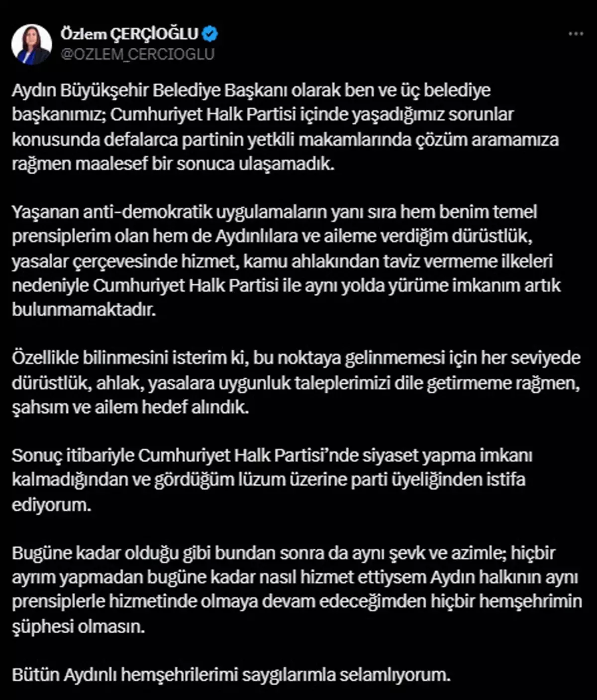 CHP'de İstifalar: Özlem Çerçioğlu ve Osman Yıldırımkaya Parti Üyeliğinden Ayrıldı
