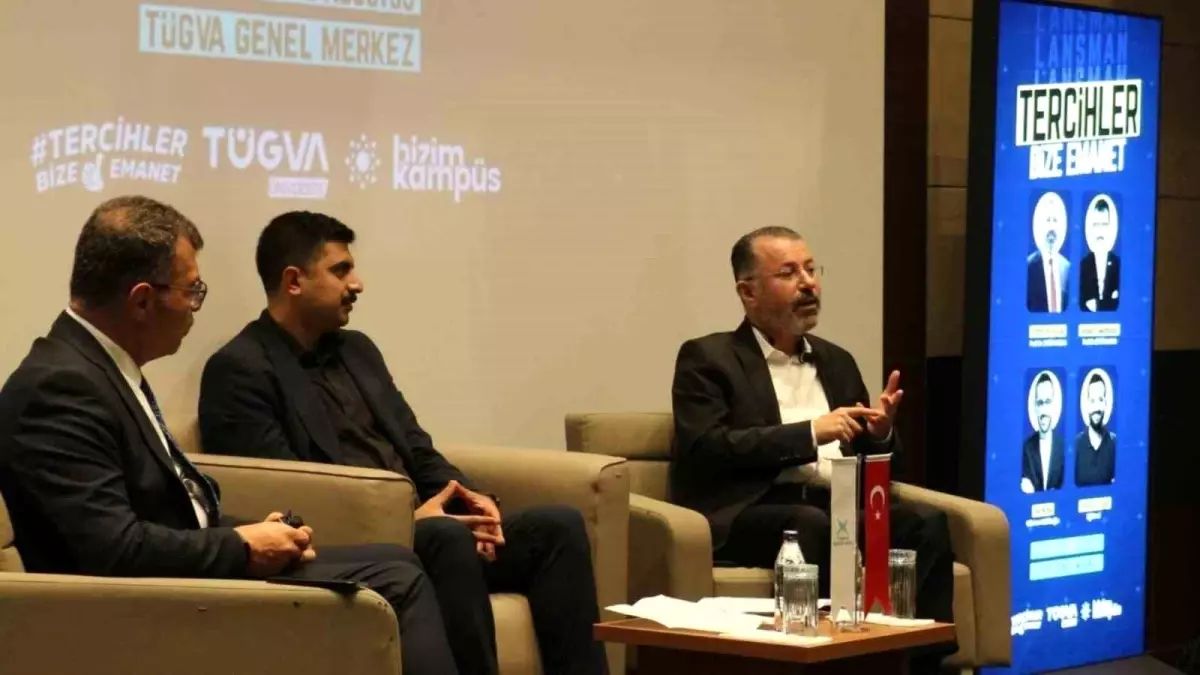 Rektör Kırışık, Üniversite Adaylarıyla Tercihlerini Konuştu