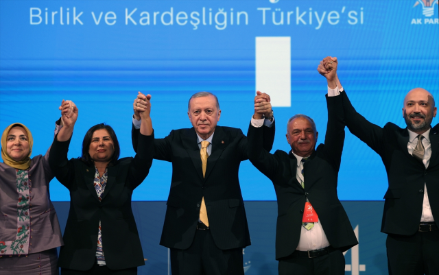 rozetleri cumhurbaskani erdogan takti iste ak 18947361 8589 m