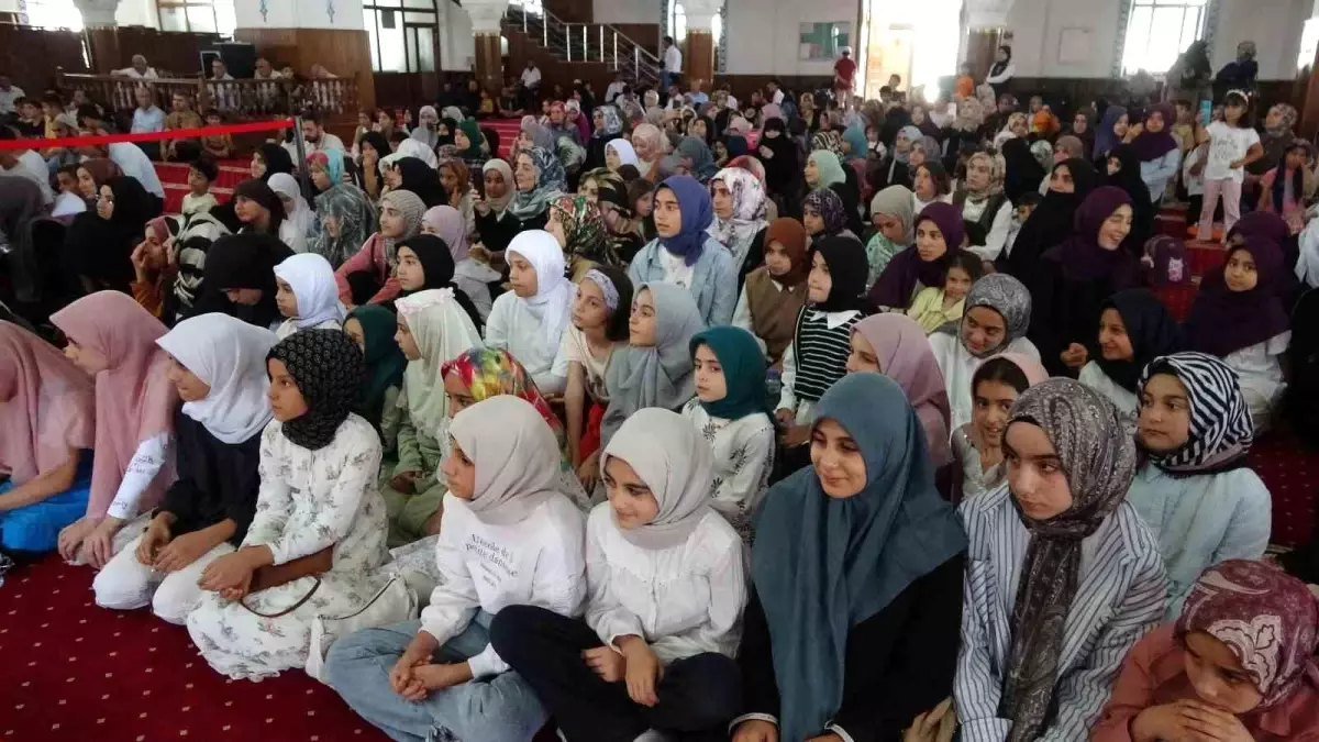 Van'da 45 Bin Öğrenci Yaz Kur'an Kurslarına Katıldı