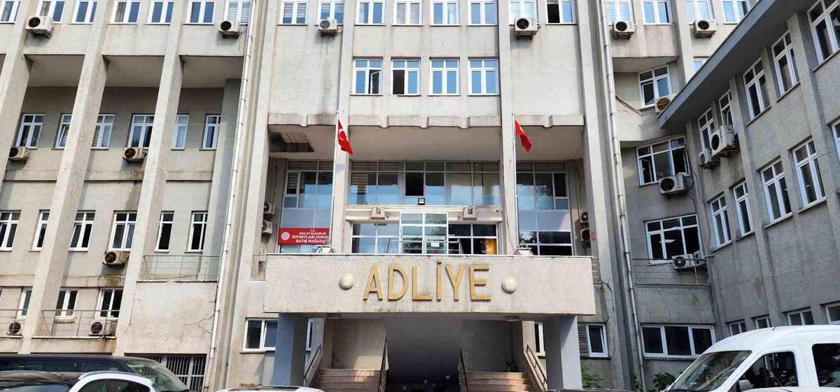 Zonguldak'ta Bebeğini Darbeden Anne Tutuklandı