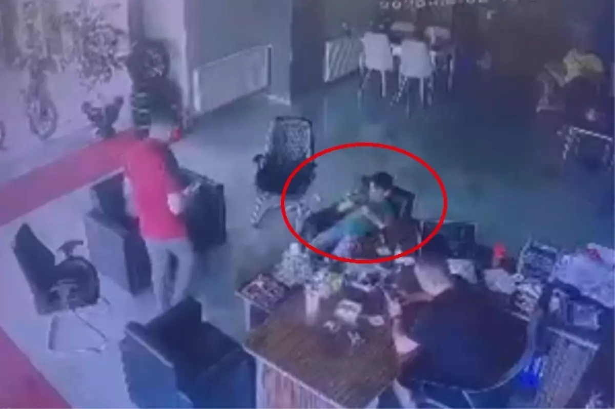 Niğde'de Oto Galeriye Yapılan Saldırıda 8 Yaşındaki Çocuk Ağır Yaralandı