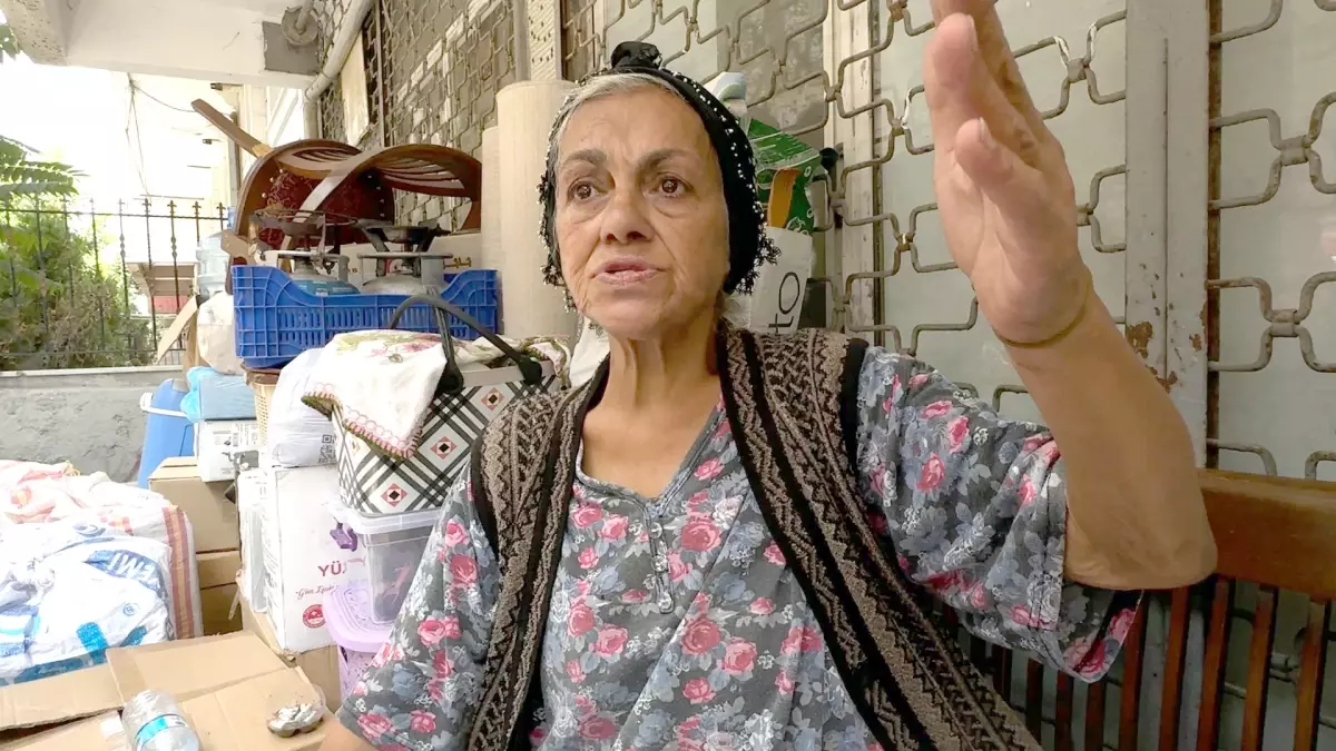 Kızı Tarafından Terk Edilen Kadın, İBB Tarafından Otele Yerleştirildi