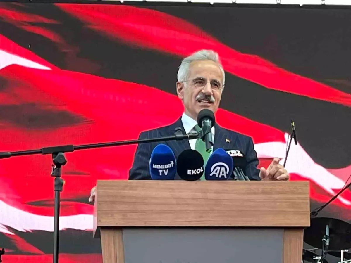 Kırşehir'de Neşet Ertaş Anma Programı ve Bulgur Festivali Renkli Görüntülere Sahne Oldu