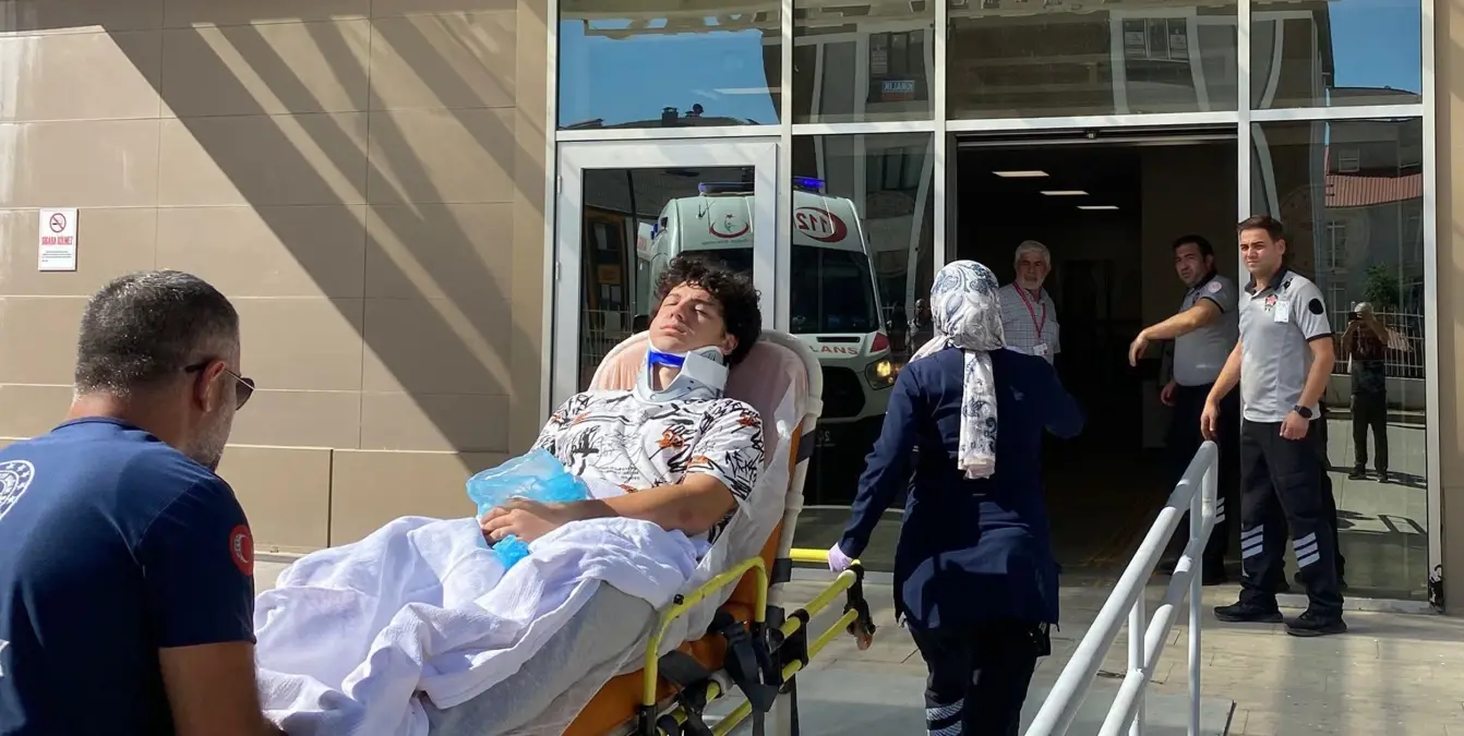 Erzincan'da Kaza: 3 Kişi Hayatını Kaybetti