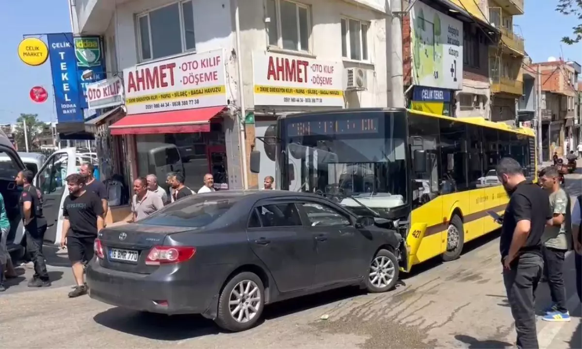 Bursa'da Otobüs ve Otomobil Çarpıştı: 6 Yaralı