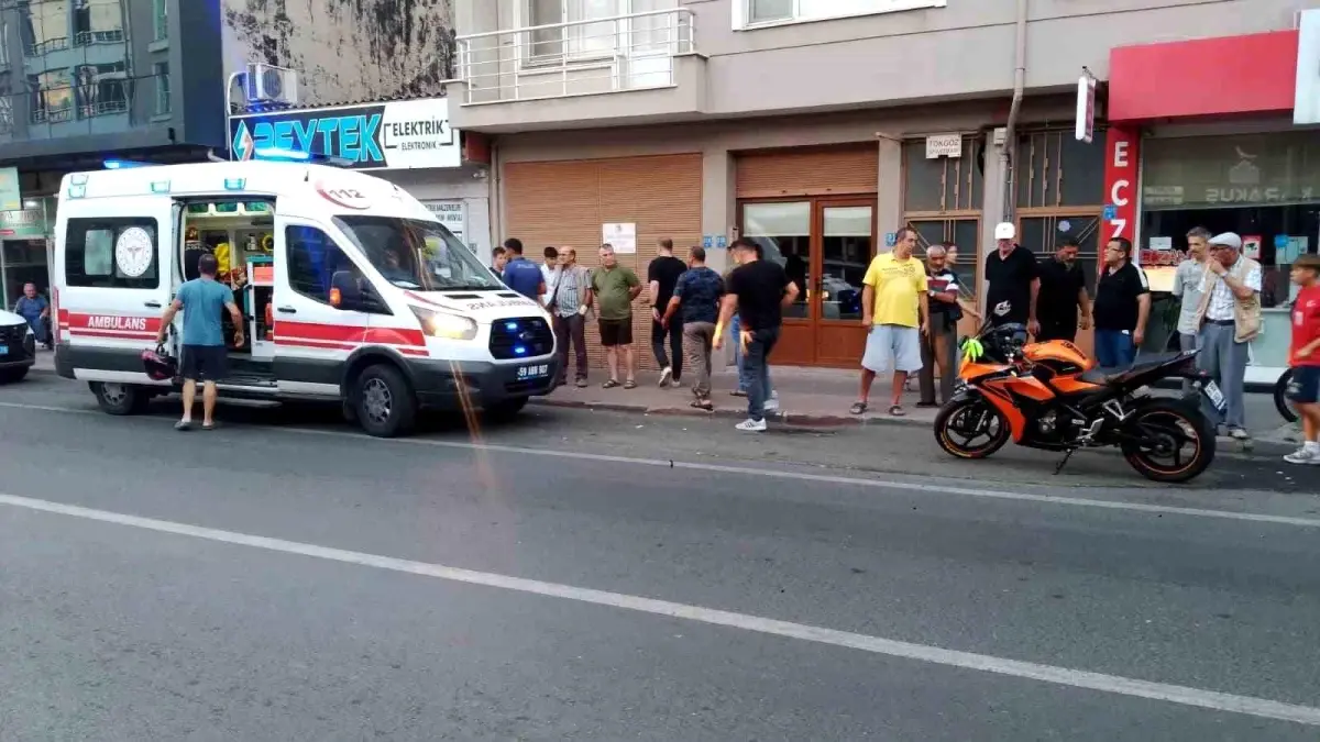 Tekirdağ'da Motosiklet ve Otomobil Çarpıştı: 1 Yaralı