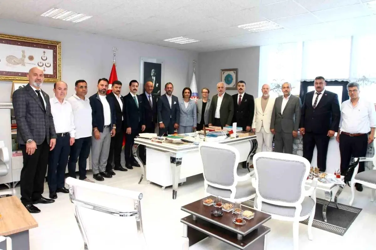 'Terörsüz Türkiye için kardeşliğimizin fitnesini bertaraf etmek zorundayız'