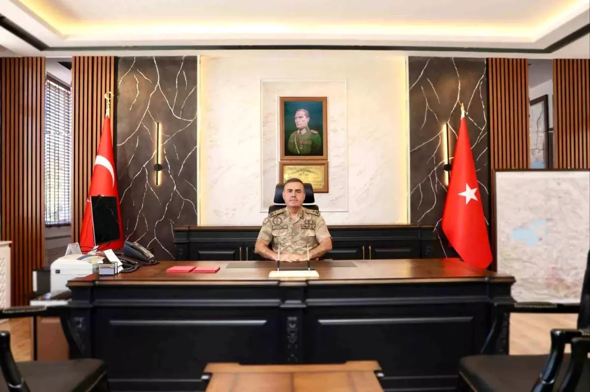 Tuğgeneral Mücahit Avkıran Van İl Jandarma Komutanlığı Görevine Başladı