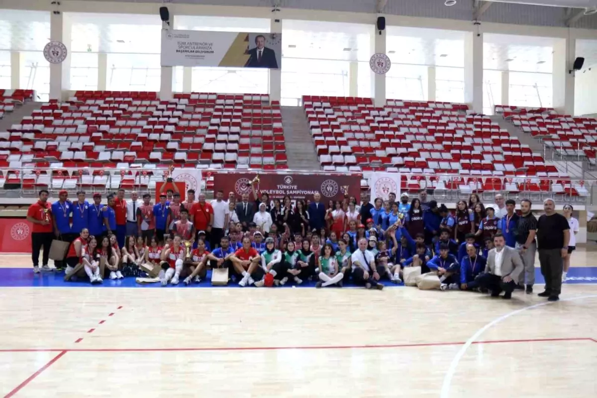 '7. Türkiye Voleybol Şampiyonası' sona erdi