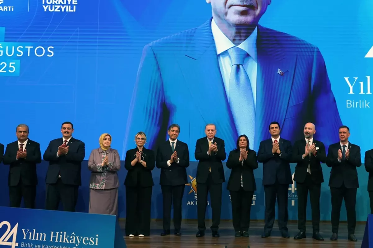 AK Parti'ye geçen belediye başkanının ilk icraatı bu oldu