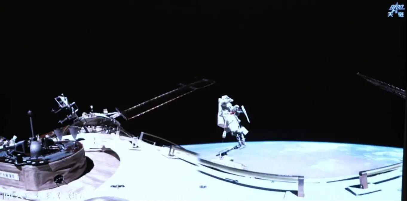 Çin Shenzhou-20 Uzay Görevinde Üçüncü Araç Dışı Faaliyetini Tamamladı