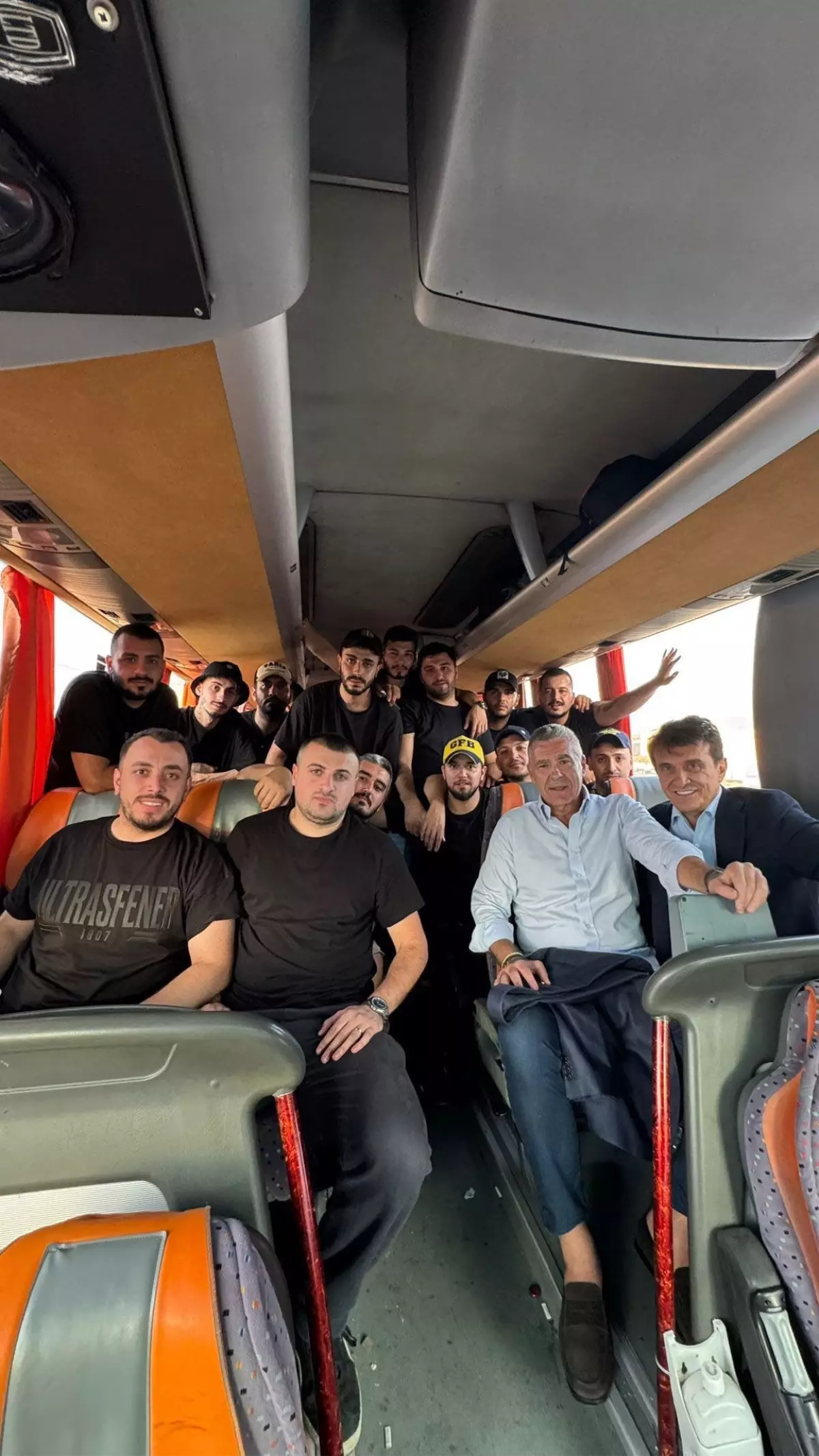Ali Koç, Taraftarlarla Deplasman Yolculuğu Yaptı