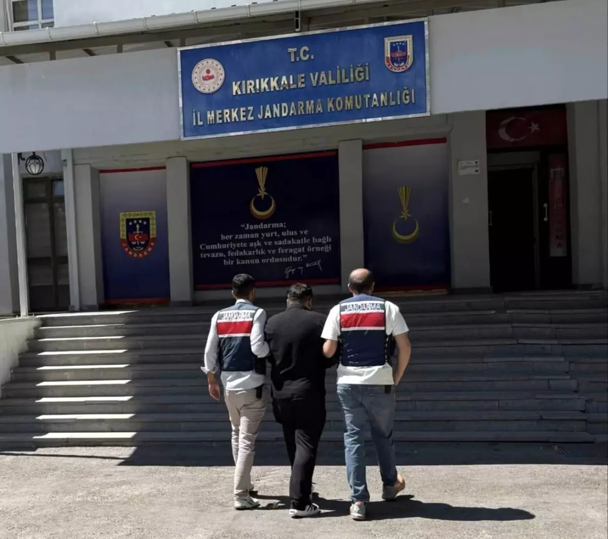 Hırsızlık Suçundan Hükümlü Kırıkkale'de Yakalandı