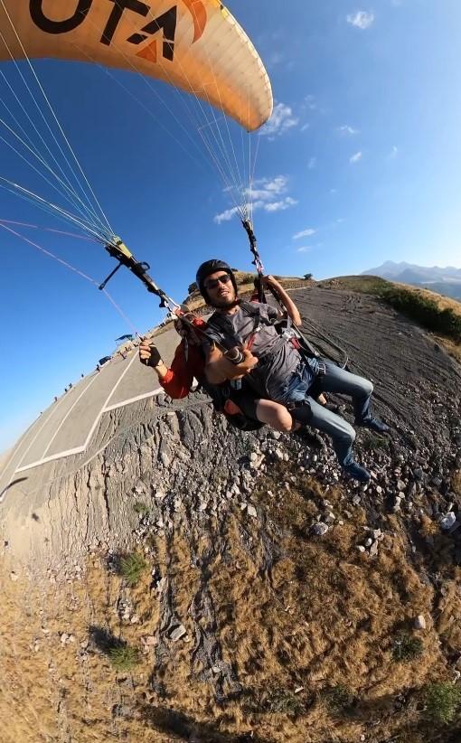 kayseri de parasut kazasi pilotun sakinligi 18954006 1315 m