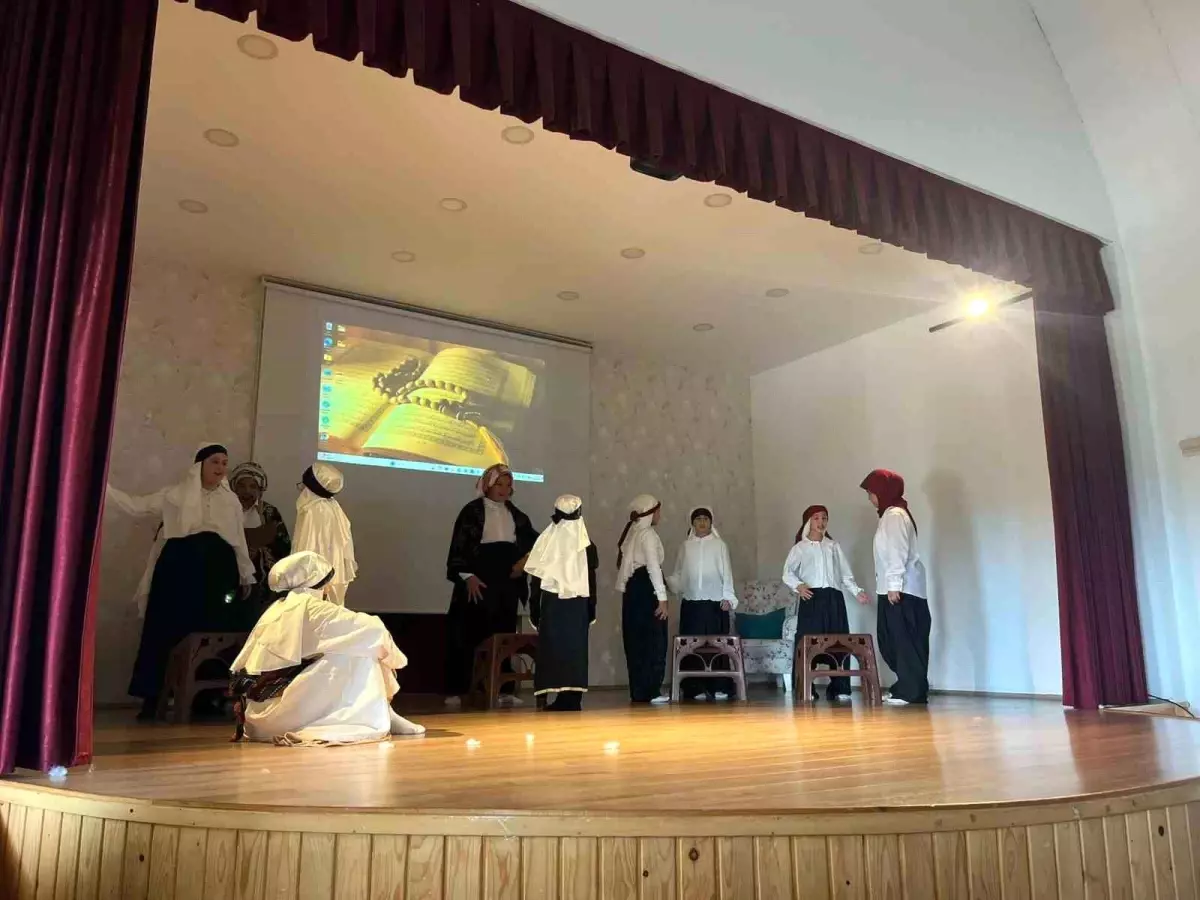 Düzce'de Yaz Kur'an Kursu Kapanış Programı Düzenlendi