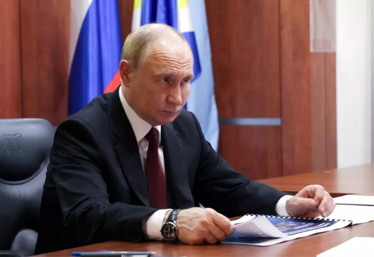 Putin, Trump ile Görüşmesinde Savaş Cephelerinin Dondurulmasını Önerdi