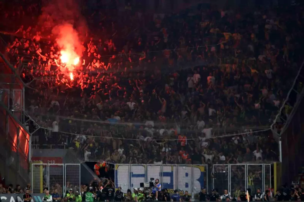 Göztepe ve Fenerbahçe Golsüz Berabere Kaldı