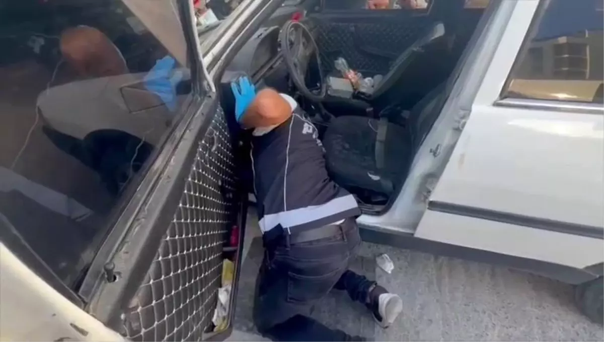 Hatay'da Uyuşturucu Operasyonu: 2 Bin Adet Hap Ele Geçirildi