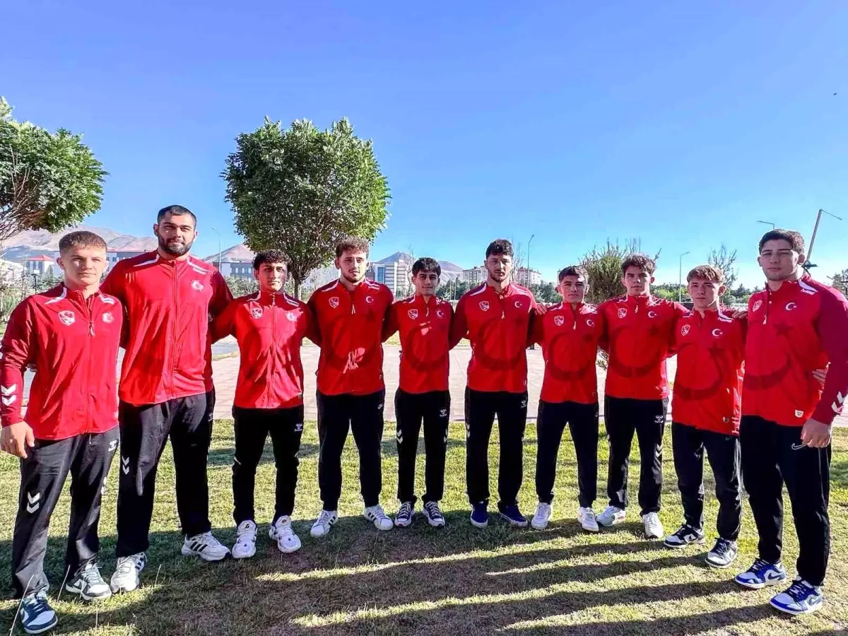 Türkiye U20 Dünya Güreş Şampiyonası'na 30 Sporcu İle Katılacak
