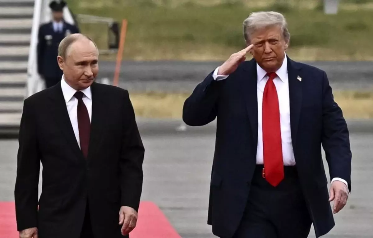 Trump, Putin ve Zelenskiy ile Üçlü Zirve Gerçekleştirmek İstiyor