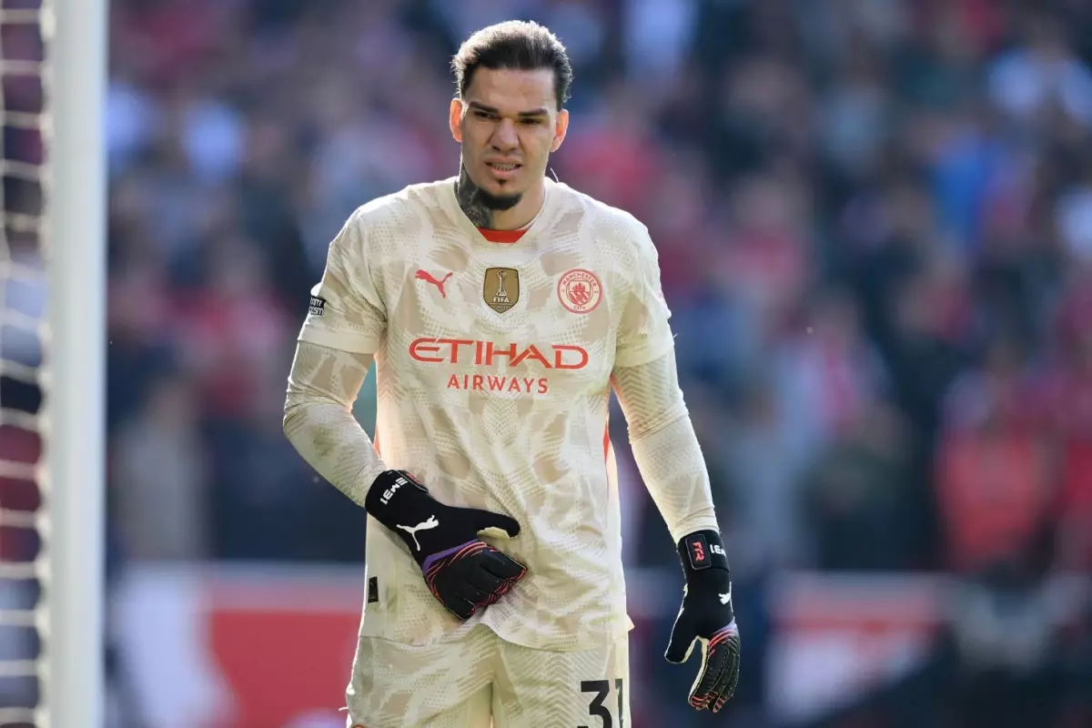 Ederson Galatasaray için gemileri yaktı