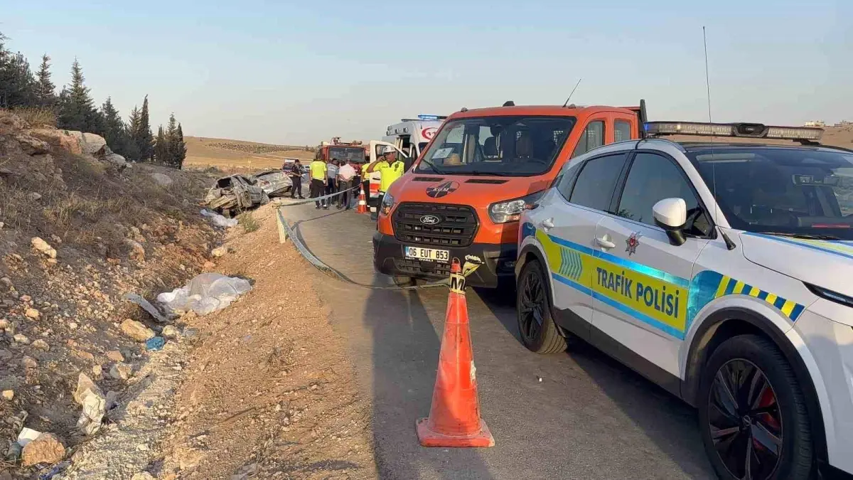 Gaziantep'te Trafik Kazası: 3 Ölü, 3 Yaralı