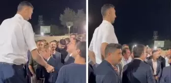 İlginç görüntüler! Ali Babacan, dünyanın en uzun insanı Sultan Kösen ile karşılaştı