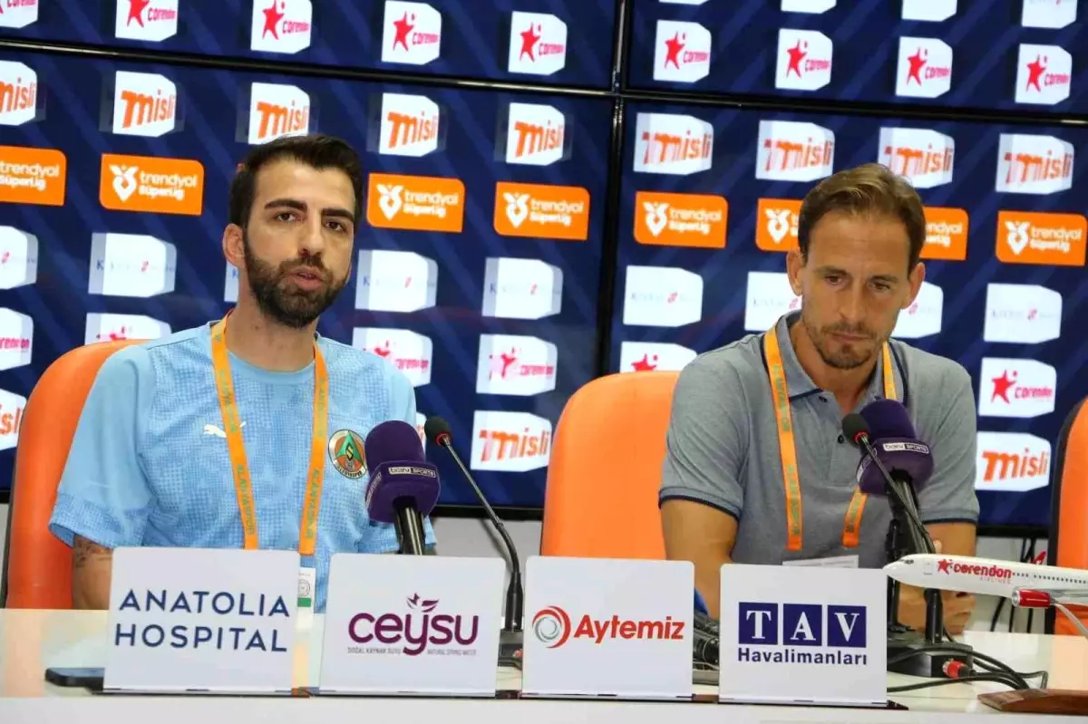 Joao Pereira: 'İlk resmi maçımızda gol yiyemedik'