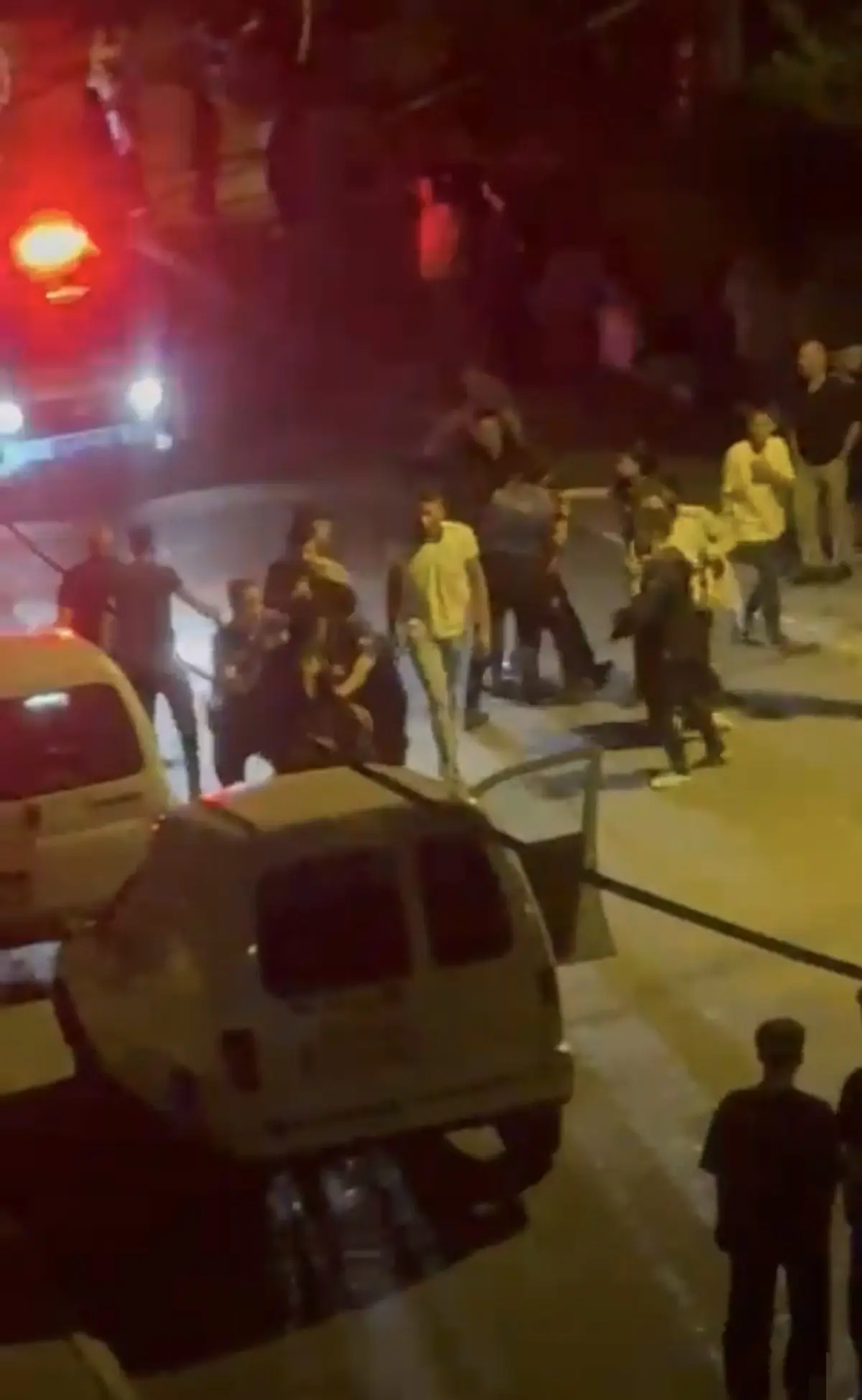 Pendik'te Borç Tartışması Kavga Çıkardı, Polis Havaya Ateş Açtı