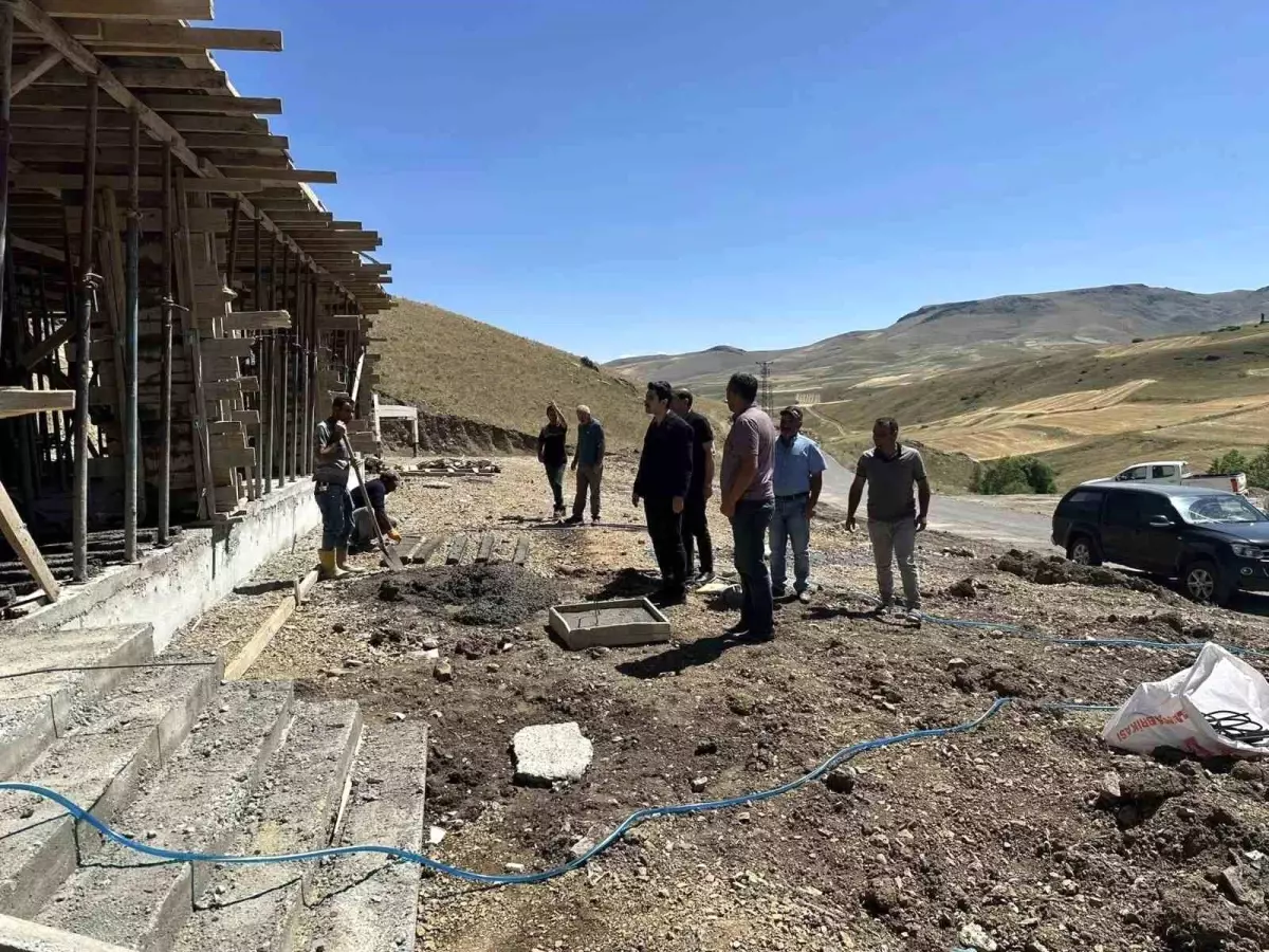 Kaymakam Tutal, Susuz'un Köylerini Ziyaret Etti